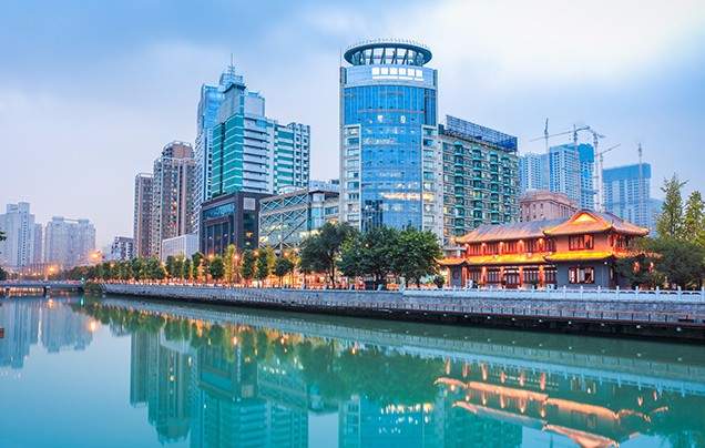 Day 1: Arrive Chengdu