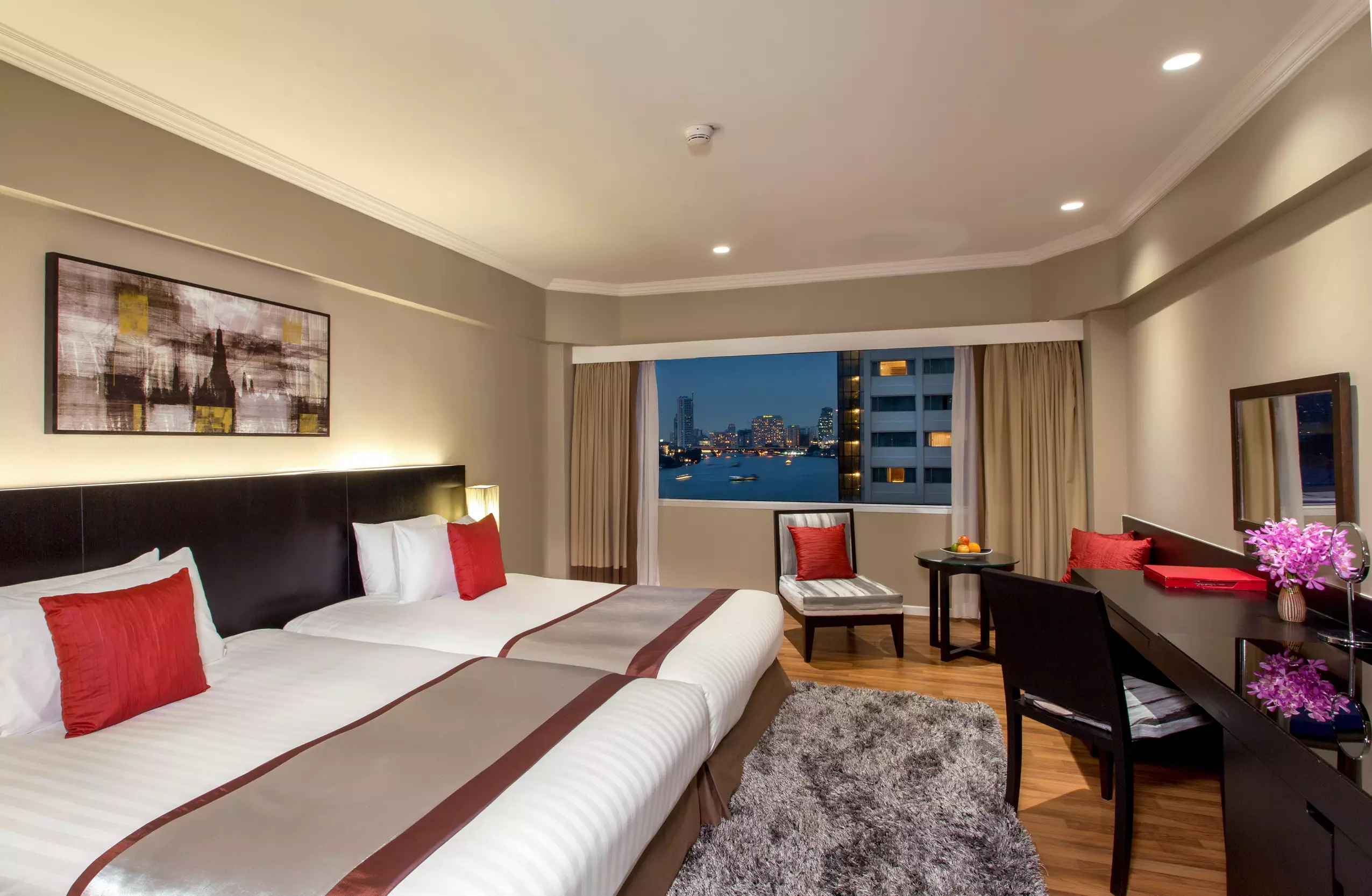 Ramada Plaza by Wyndham Bangkok Menam Riverside 