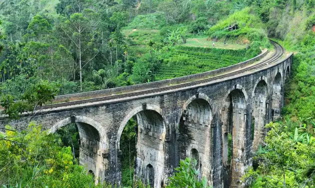 Day 11: Nine Arch Bridge