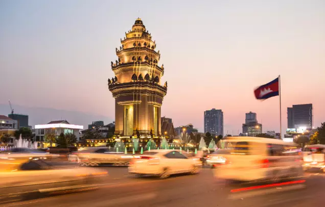 Days 1-2: Fly to Phnom Penh