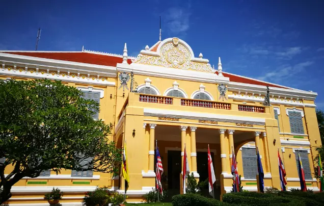 Day 5: Travel to Battambang
