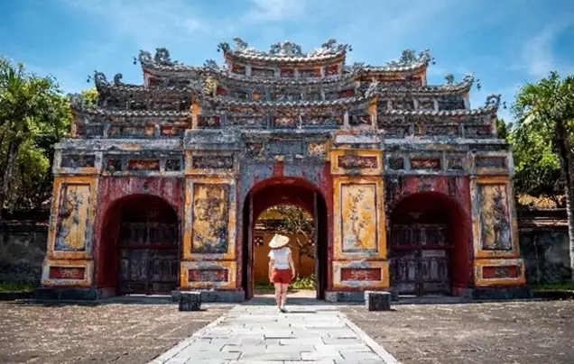 Day 8: Cruise – Hue/Da Nang
