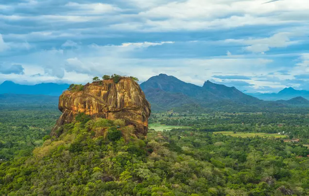 Day 10: Sigiriya & Polonnaruwa