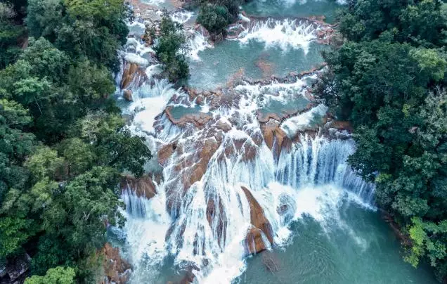 Day 16: Agua Azul