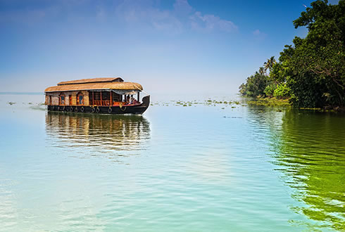 Kerala & the Southern Highlights & Kovalam Beach