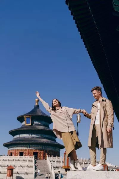 FREE Flights & Partner Flies FREE - Save up to £700 per person
