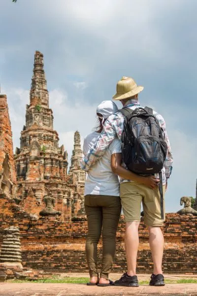FREE Flights & Partner Flies FREE - Save up to £800 per person