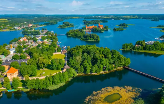Day 4: Trakai & Lake Galvė
