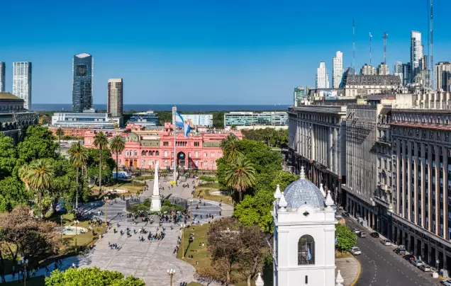 Days 1-2: Arrive Buenos Aires