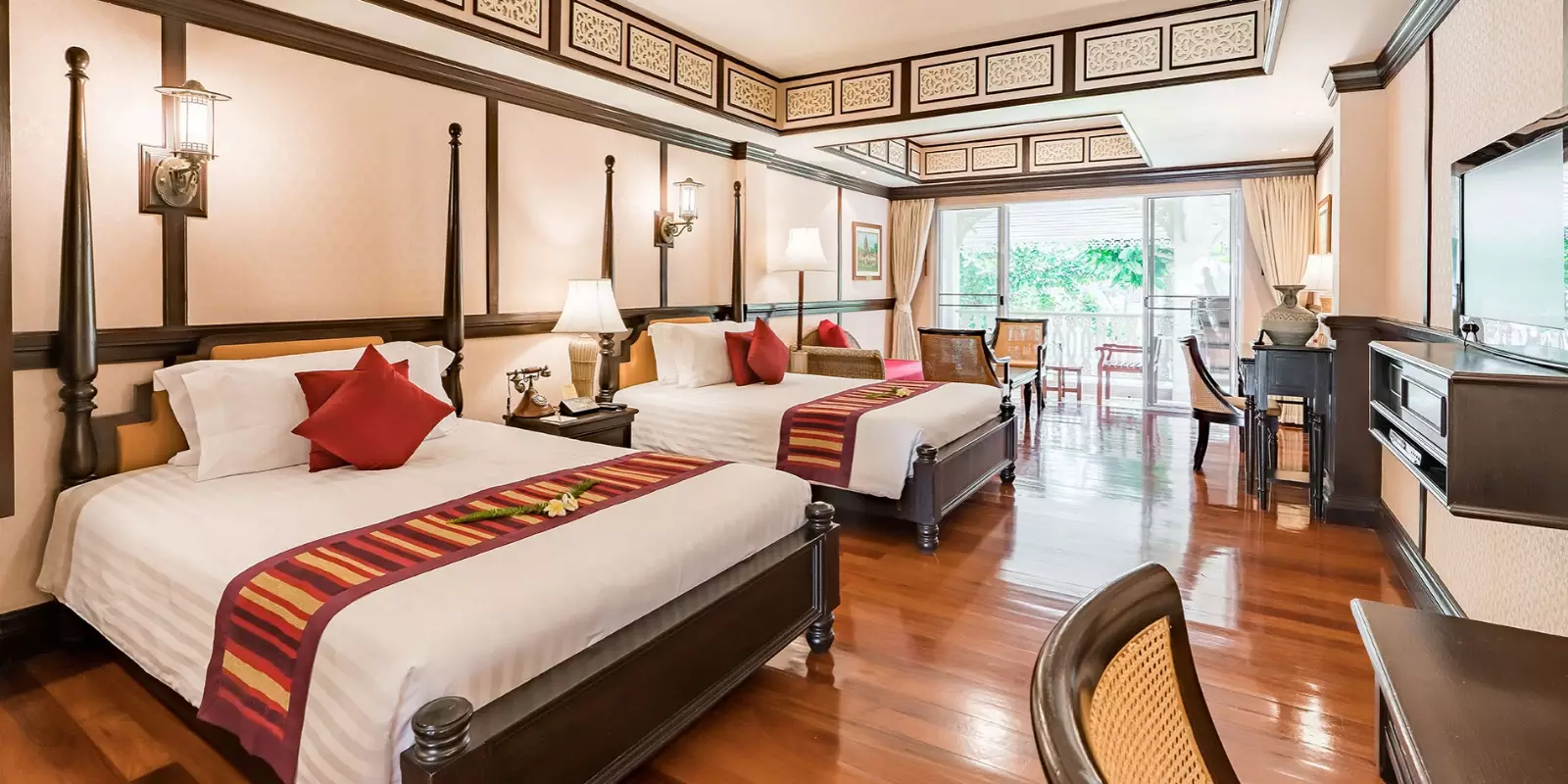 Grand Deluxe Room